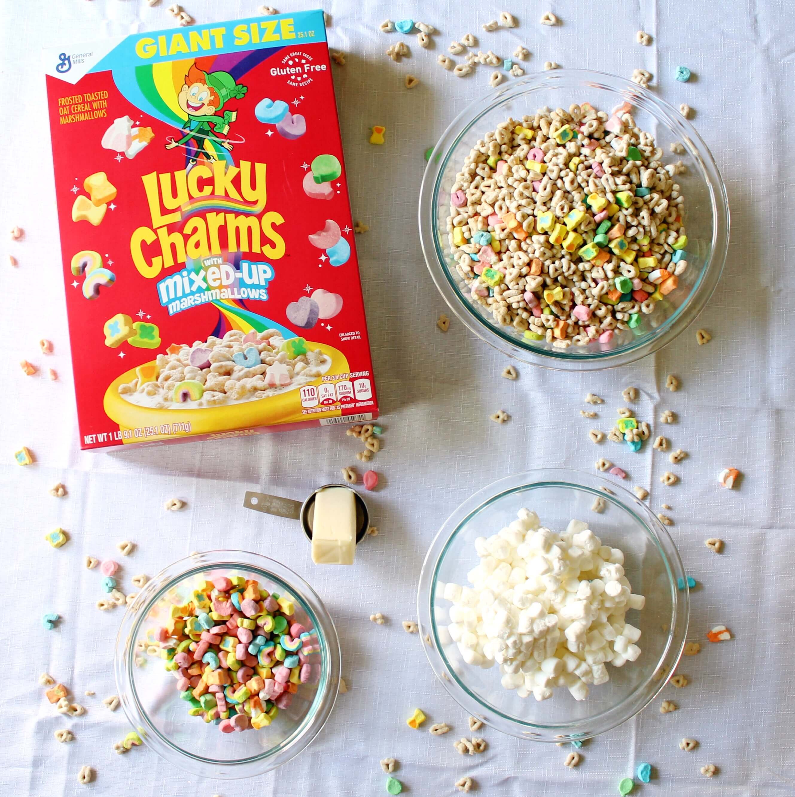 Lucky Charms Unicorn Treats - Cereal Con Cariño Rainy Day Activity